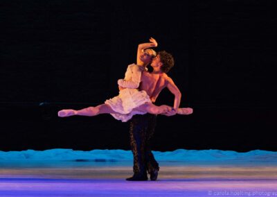 Liszt vertanzt. Ch: Andris Plucis. Shuten Inada, Sandra Schlecht. Südhtüringisches Staatstheater Meiningen 2015