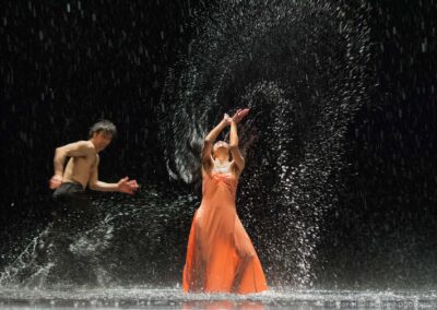 Vollmond. Ch: Pina Bausch. Tanztheater Wuppertal 2015