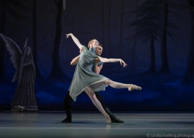 Giselle. Ch: Andris Plucis. Cara Verschraegen, Adson Lipaus Zocca. Landestheater Eisenach 2022