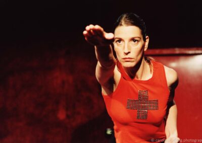 Territory-Echoes. Ch: Barbara Cleff. Dancer: Barbara Cleff. Theaterhaus Jena 2001